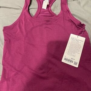 Lululemon swiftly tech scoop neck tank 2.0 race chilled grape size 6 new